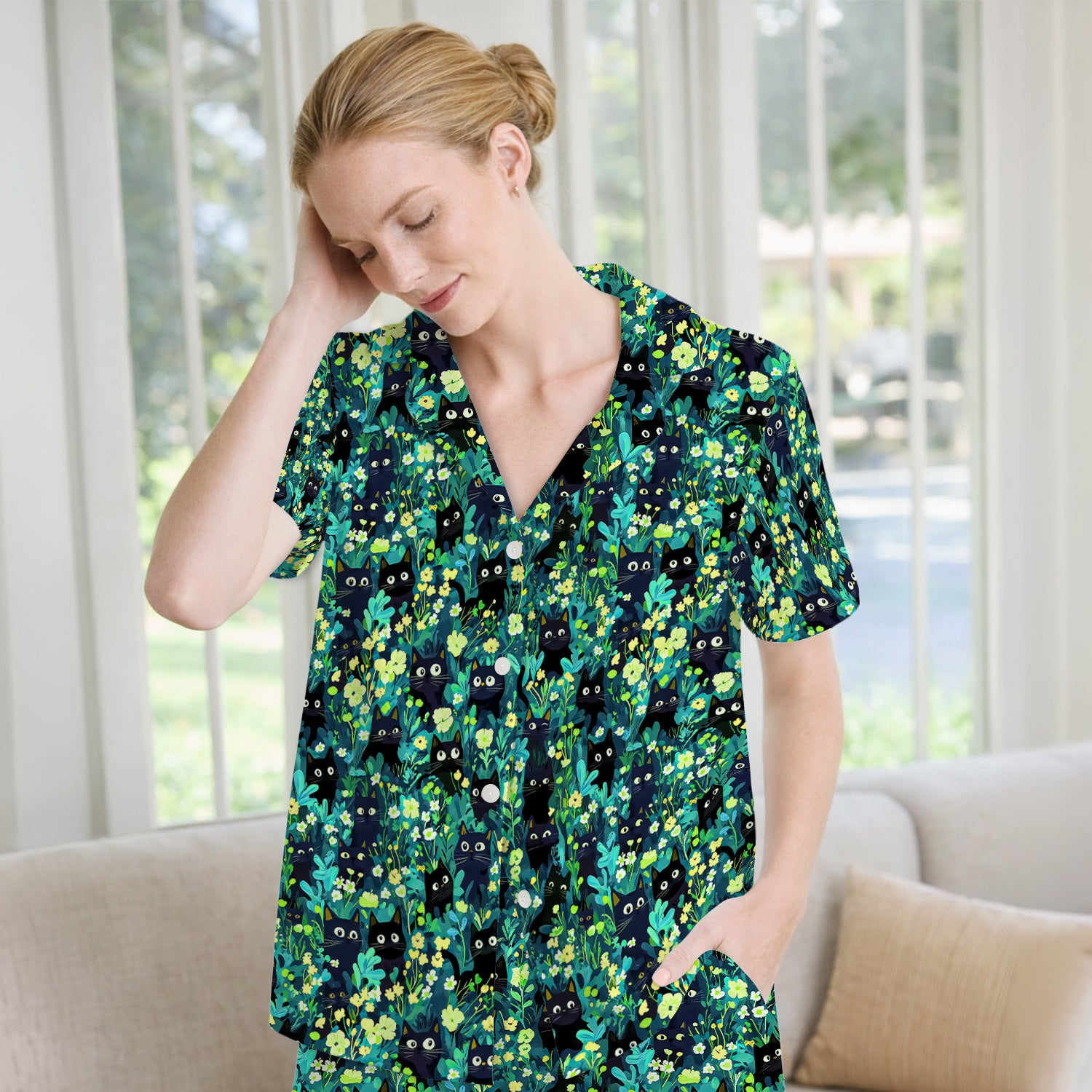 Black Cat Floral Pattern Pajama Set, Soft Breathable Fabric Comfortable Sleepwear
