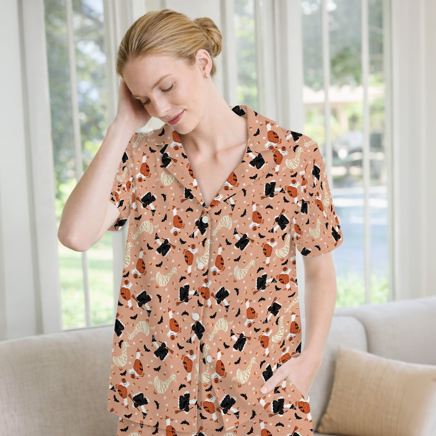 Halloween Goose with Pumpkin Bat Pattern Pajama Set, Soft Breathable Fabric Comfortable Sleepwear