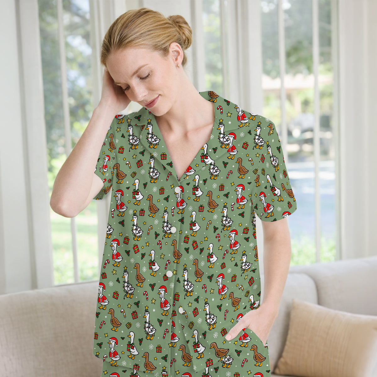 Christmas Geese In Festive Costumes Pajama Set, Soft Breathable Fabric Comfortable Sleepwear