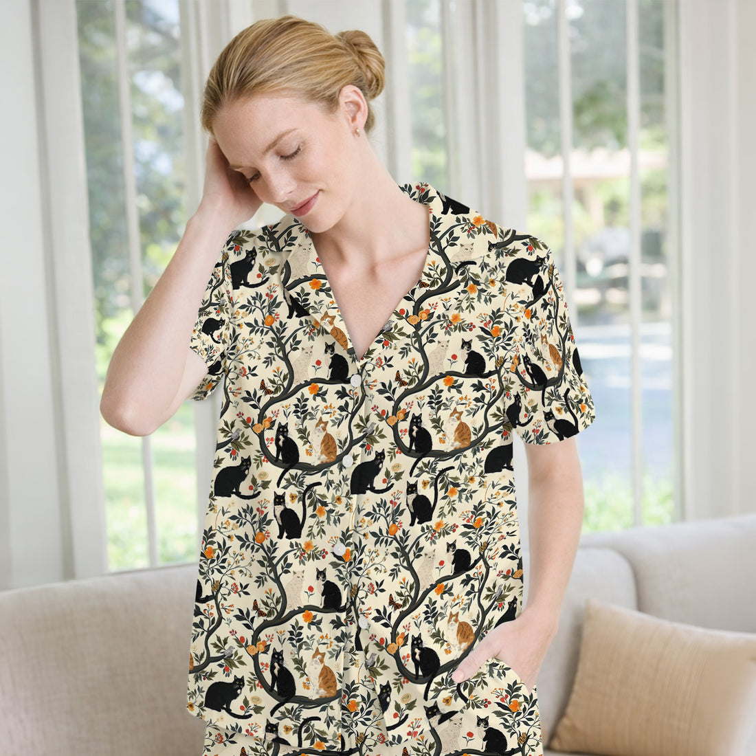 Vintage Black Cat Floral Pattern Pajama Set, Soft Breathable Fabric Comfortable Sleepwear