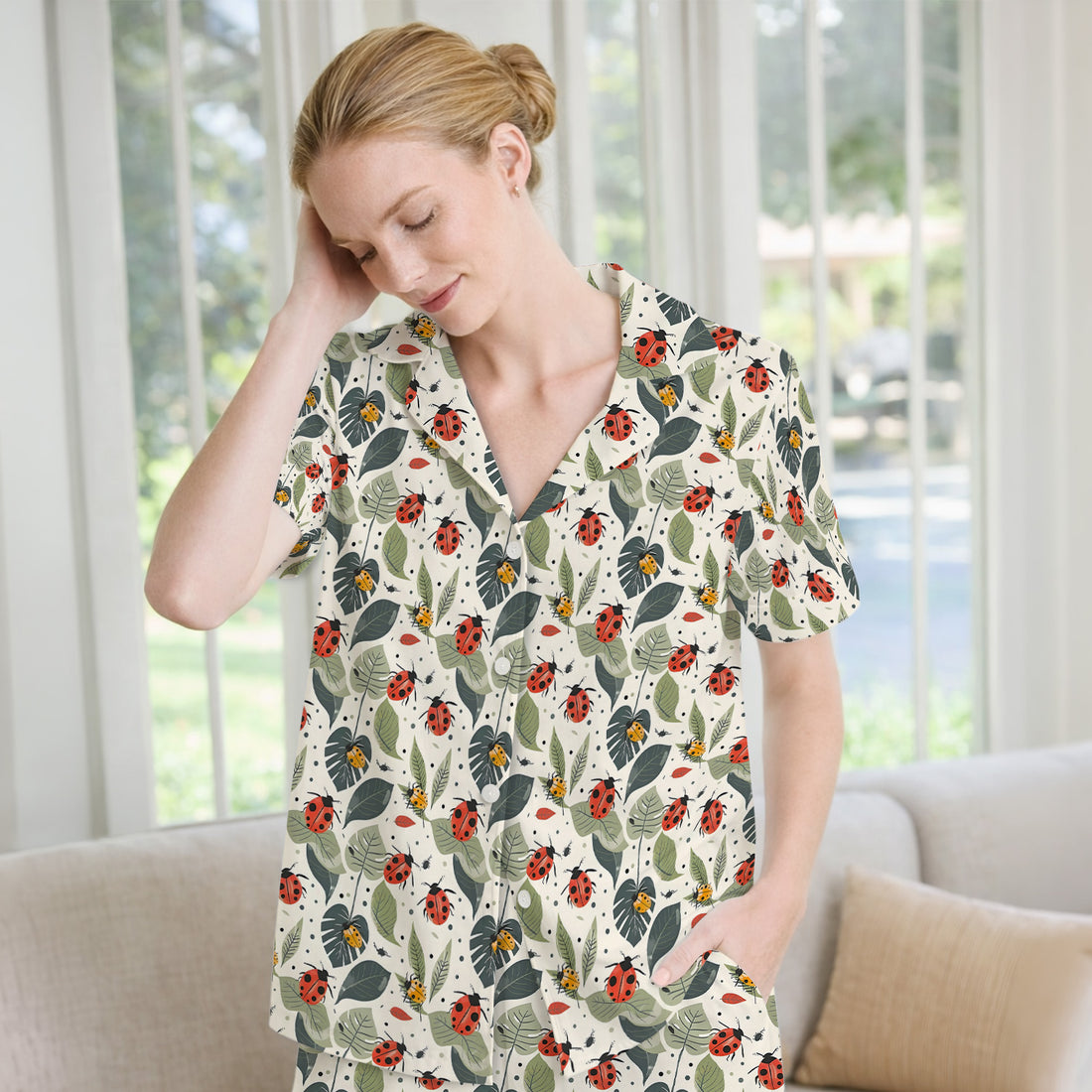 Cute Ladybug Leaf Nature Pattern Pajama Set, Soft Breathable Fabric Comfortable Sleepwear