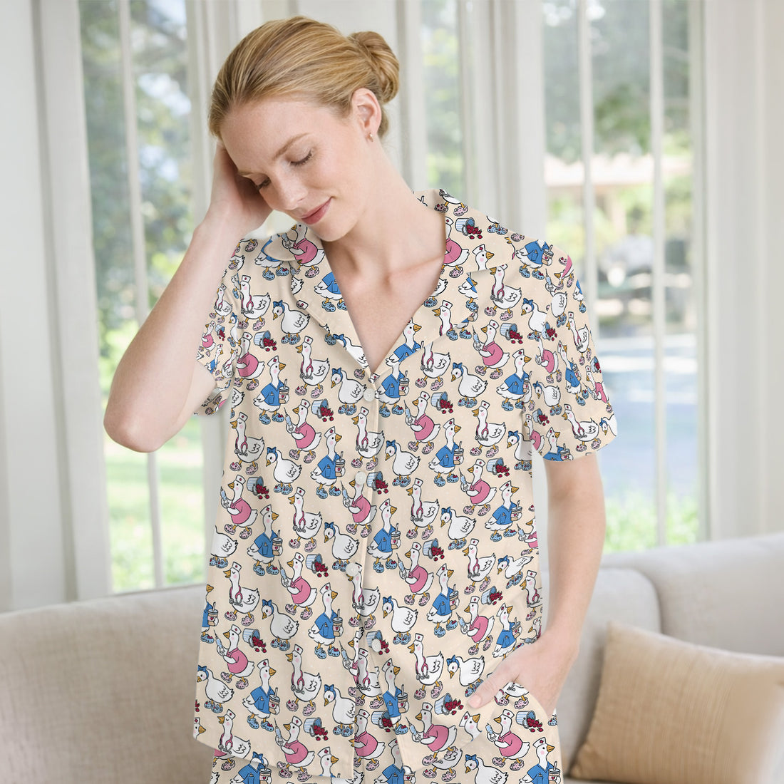 Cute Nurse Goose Cartoon Pattern Pajama Set, Soft Breathable Fabric Comfortable Sleepwear