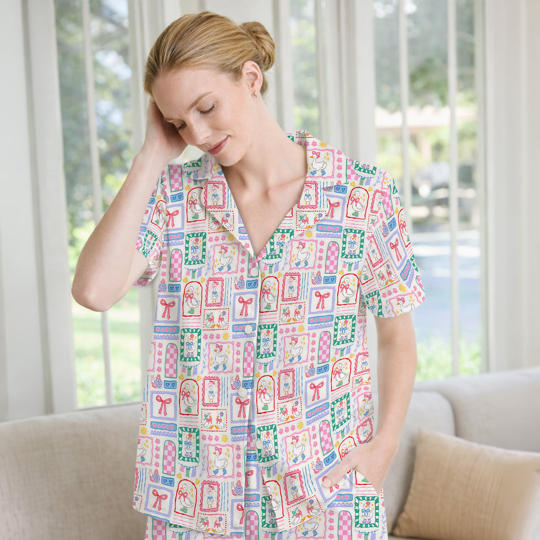 Adorable Nurse Goose Ribbon Patchwork Frame Pattern Pajama Set, Soft Breathable Fabric Comfortable Sleepwear