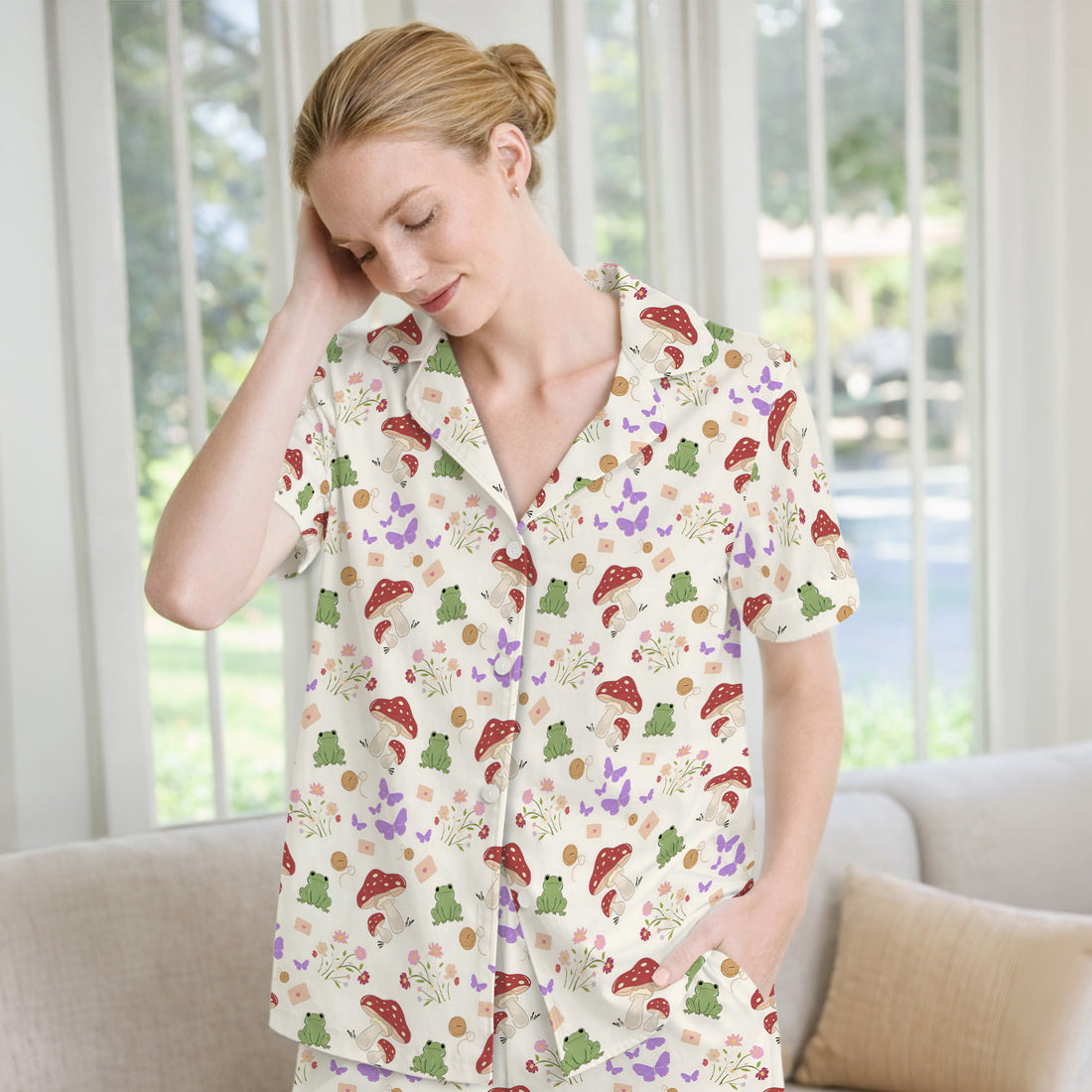Adorable Nurse Frog and Mushroom Garden Print Pajama Set, Soft Breathable Fabric Comfortable Sleepwear