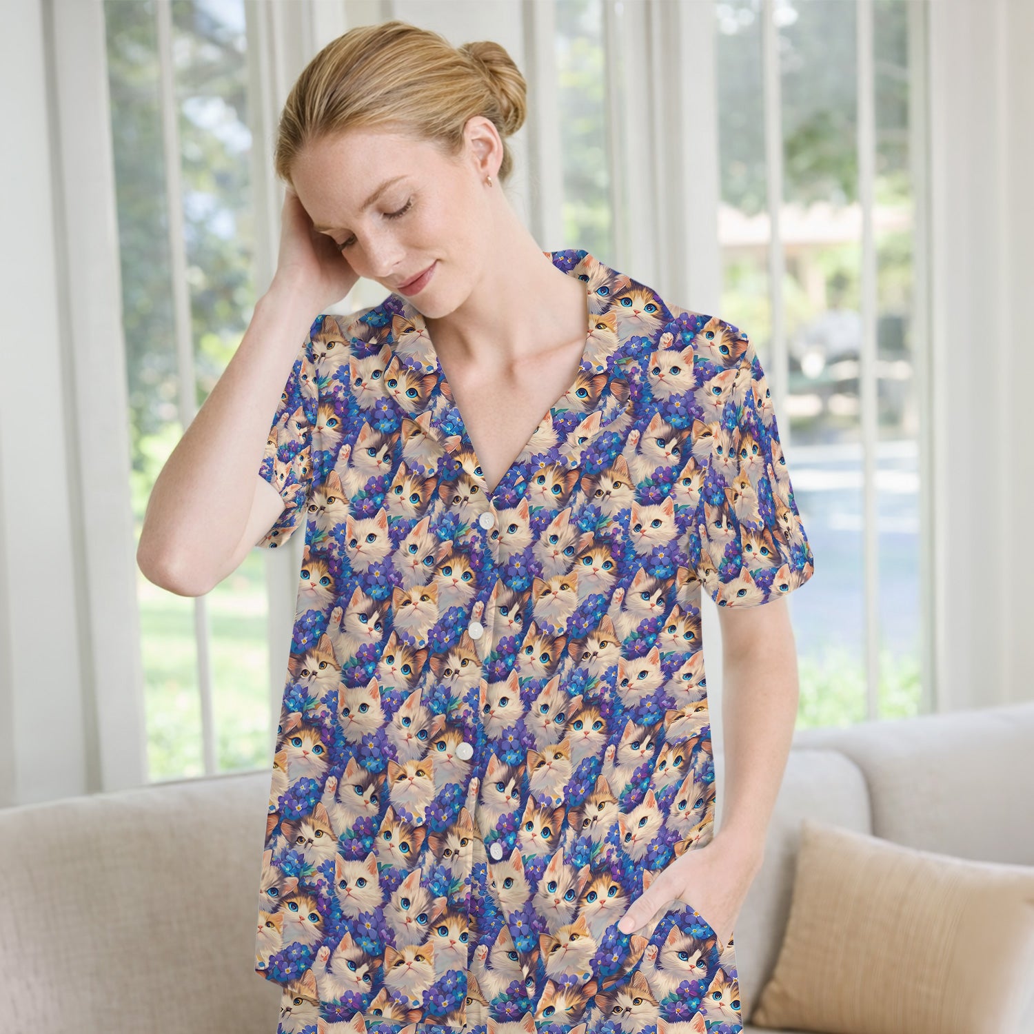Cute Blue Eyed Kitten Pattern Pajama Set, Soft Breathable Fabric Comfortable Sleepwear