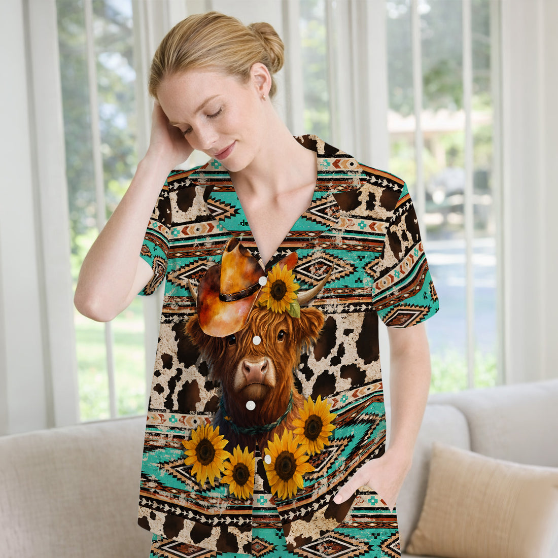 Western Highland Cow Sunflowers Print Pajama Set, Soft Breathable Fabric Comfortable Sleepwear