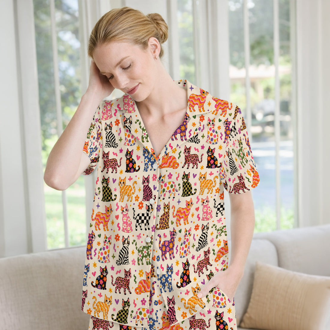 Colorful Cat with Floral Print Pajama Set, Soft Breathable Fabric Comfortable Sleepwear