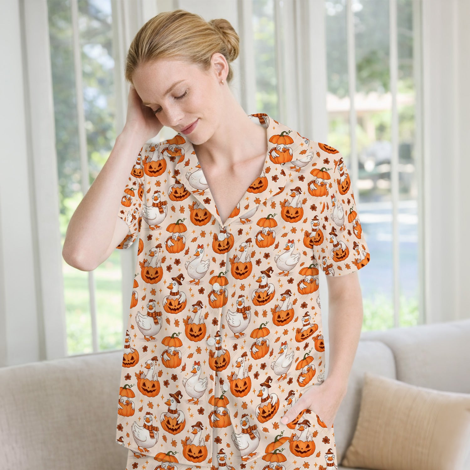 Cute Halloween Goose And Pumpkins Pajama Set, Soft Breathable Fabric Comfortable Sleepwear