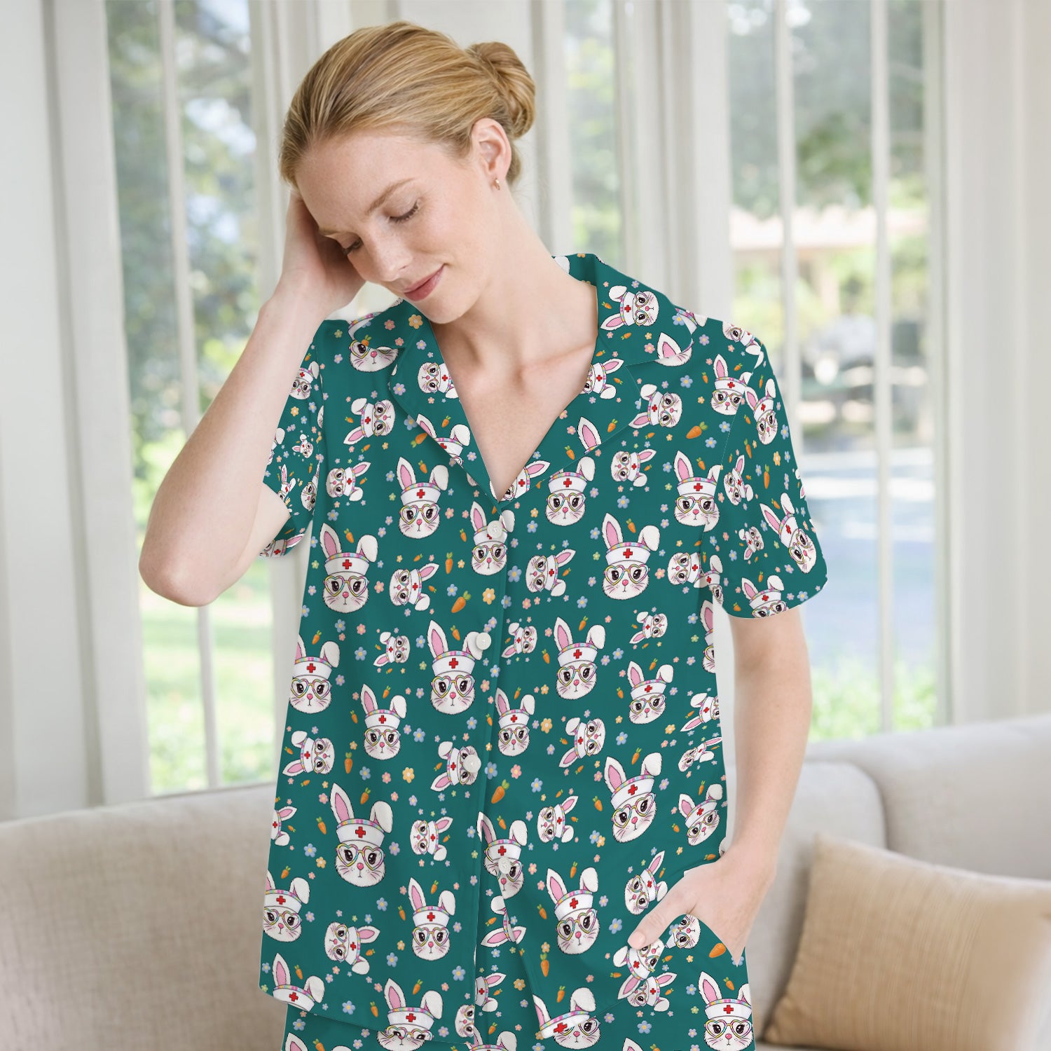 Cute Easter Bunny Nurse Pattern Pajama Set, Soft Breathable Fabric Comfortable Sleepwear