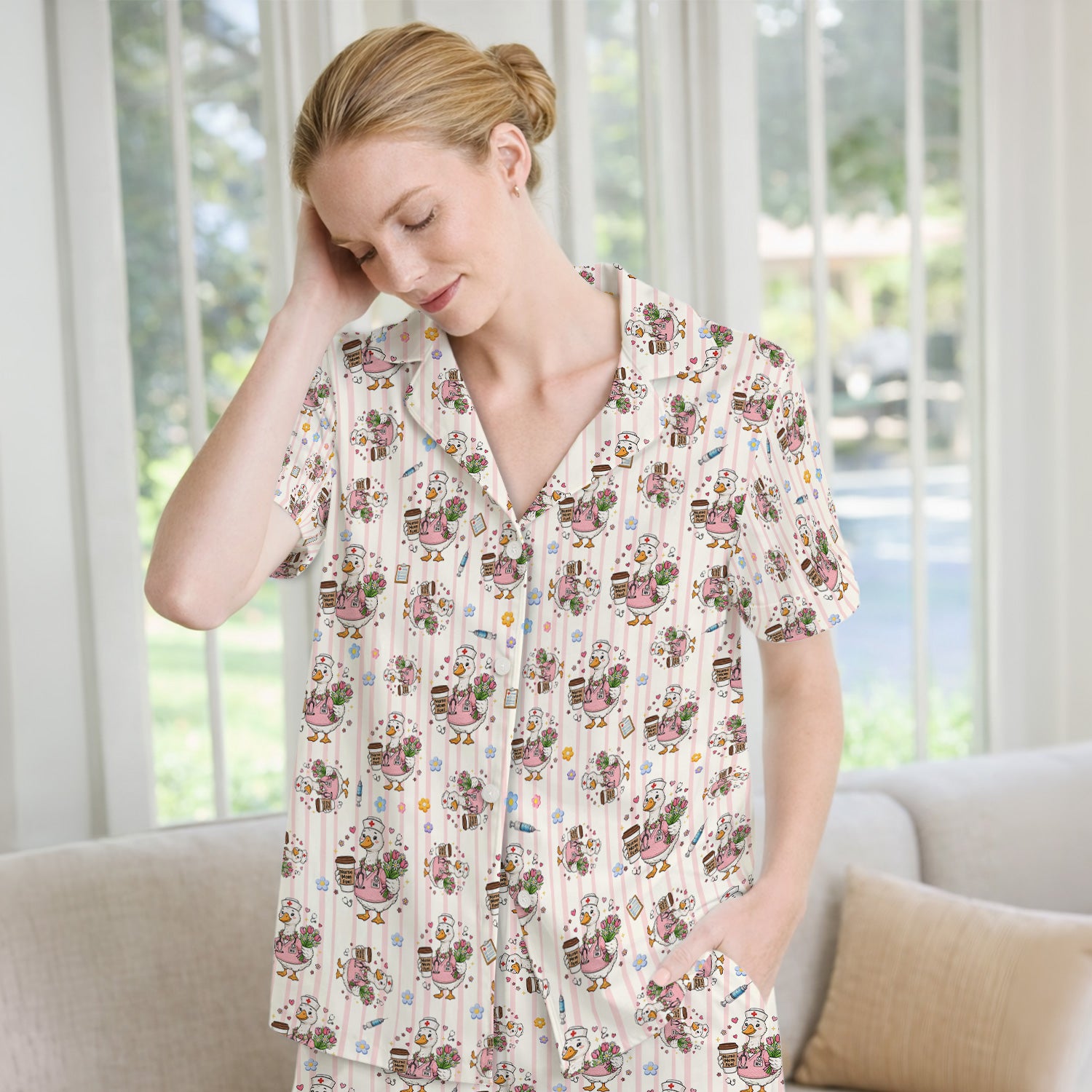 Cartoon Nurse Goose Pattern Pajama Set, Soft Breathable Fabric Comfortable Sleepwear