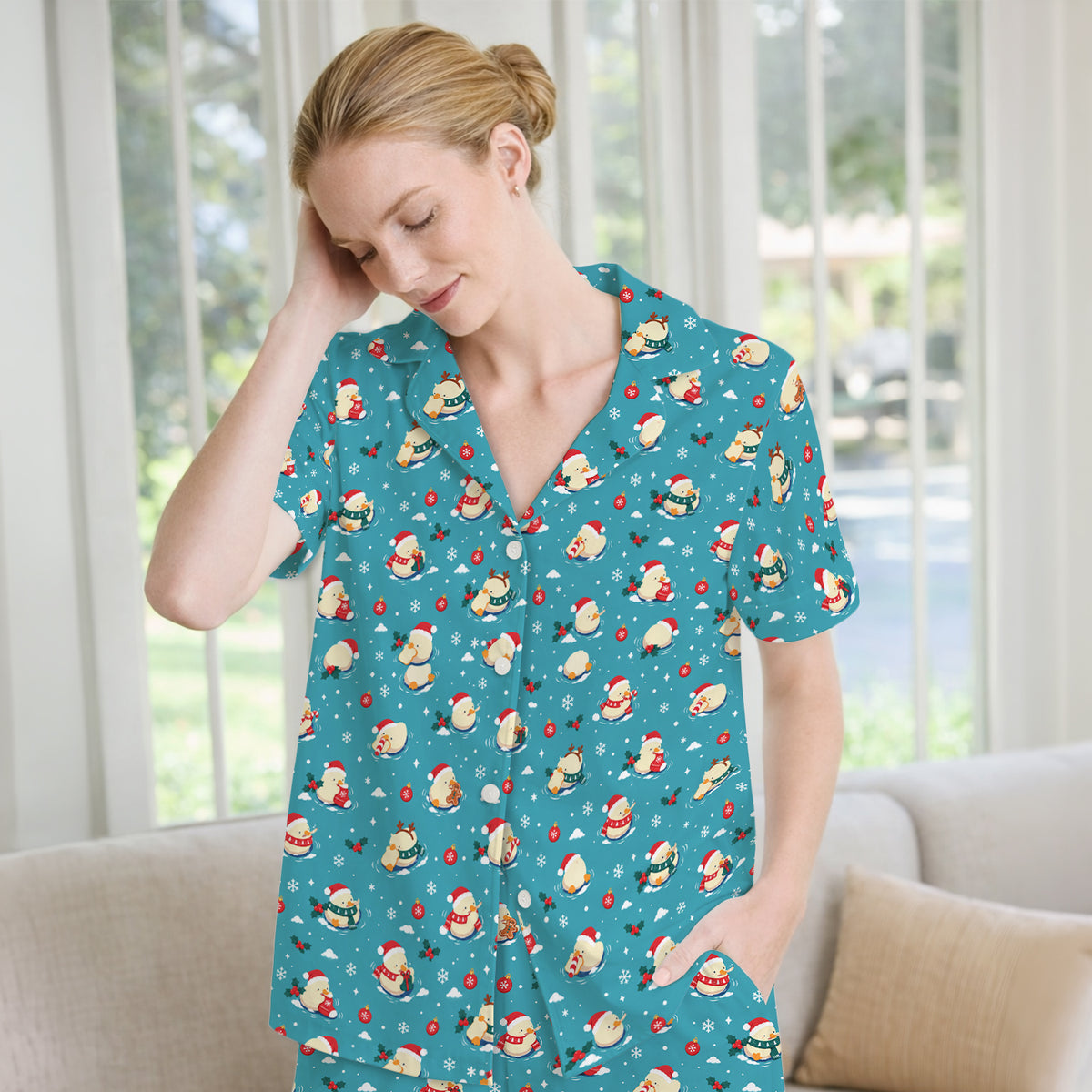 Christmas Ducks In Santa Hats Pajama Set, Soft Breathable Fabric Comfortable Sleepwear