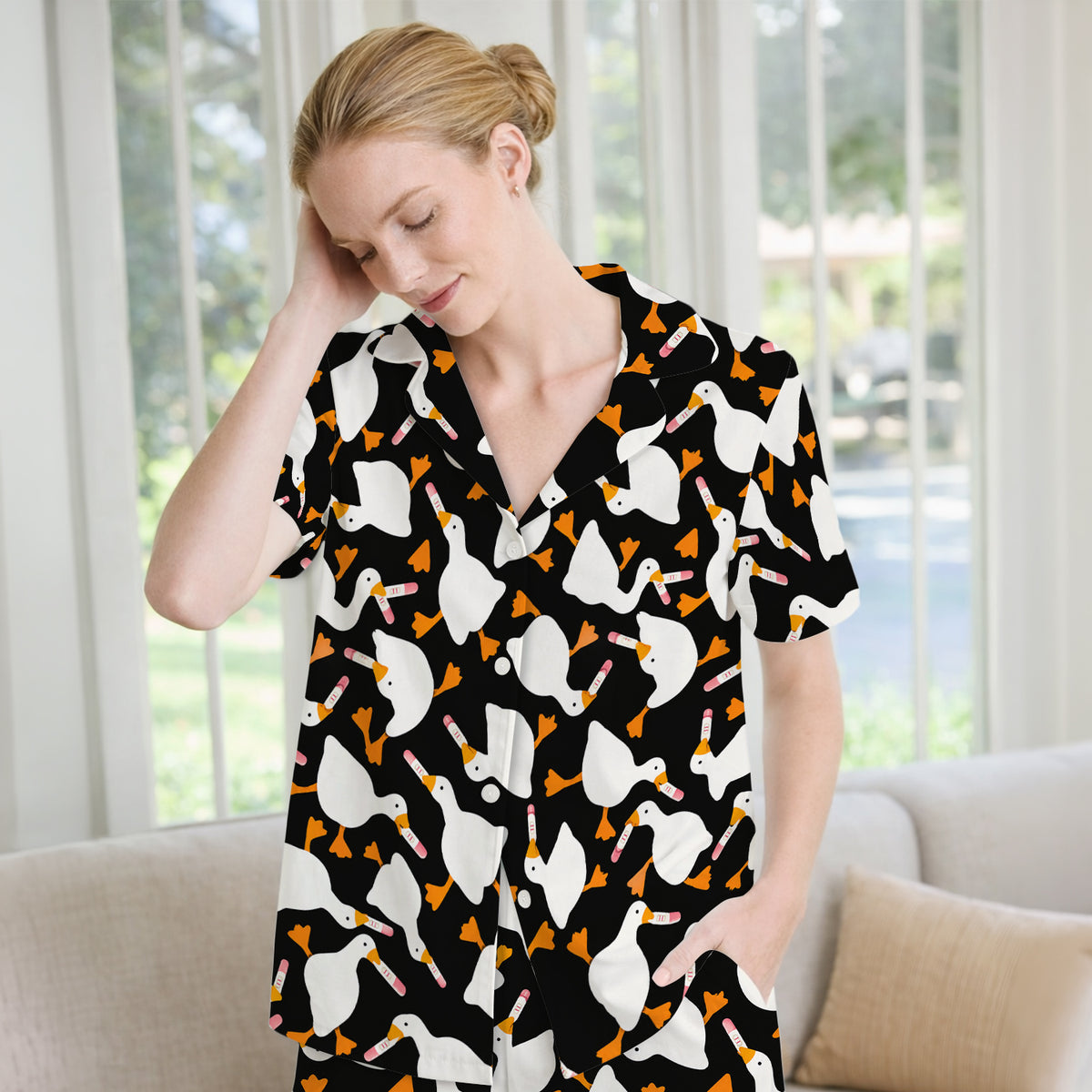 Funny Geese Holding Pregnancy Test Pajama Set, Soft Breathable Fabric Comfortable Sleepwear