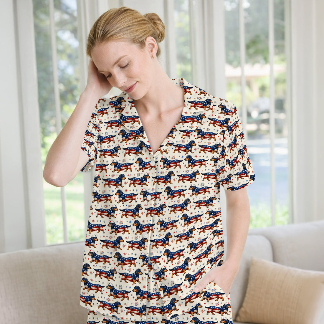 Patriotic Dachshund Dog American Flag Pattern Nurse Pajama Set, Soft Breathable Fabric Comfortable Sleepwear