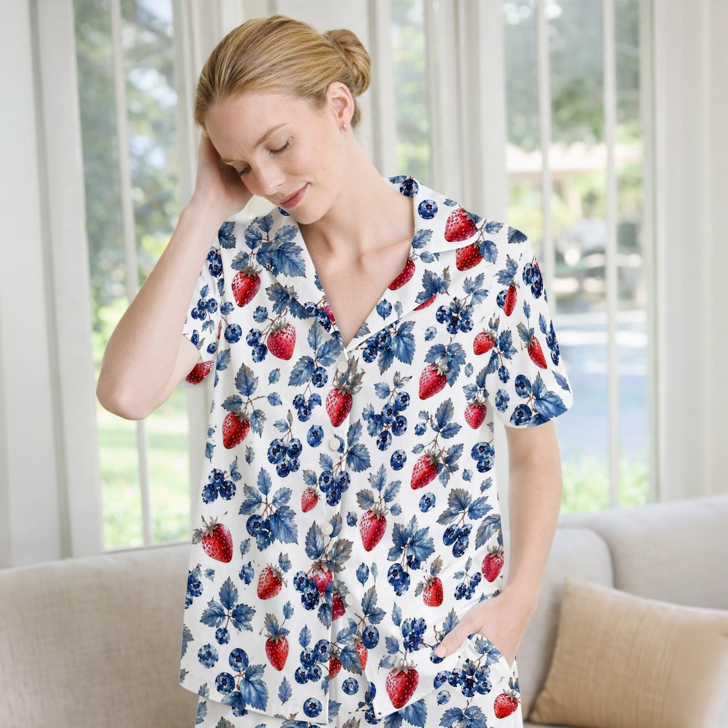 Cute Strawberry & Blueberry Leaf Pattern Pajama Set, Soft Breathable Fabric Comfortable Sleepwear