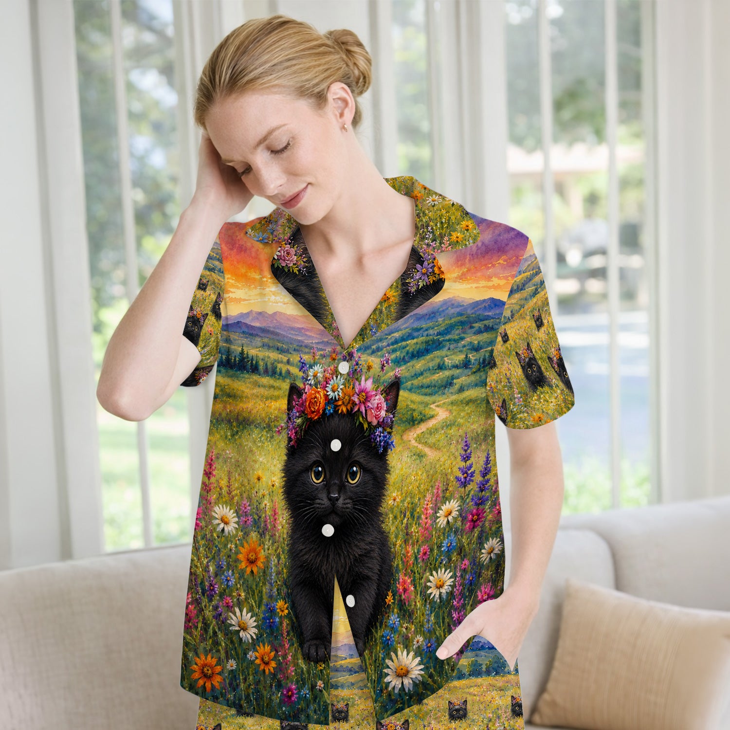 Black Kitten Flower Meadow Pattern Pajama Set, Soft Breathable Fabric Comfortable Sleepwear