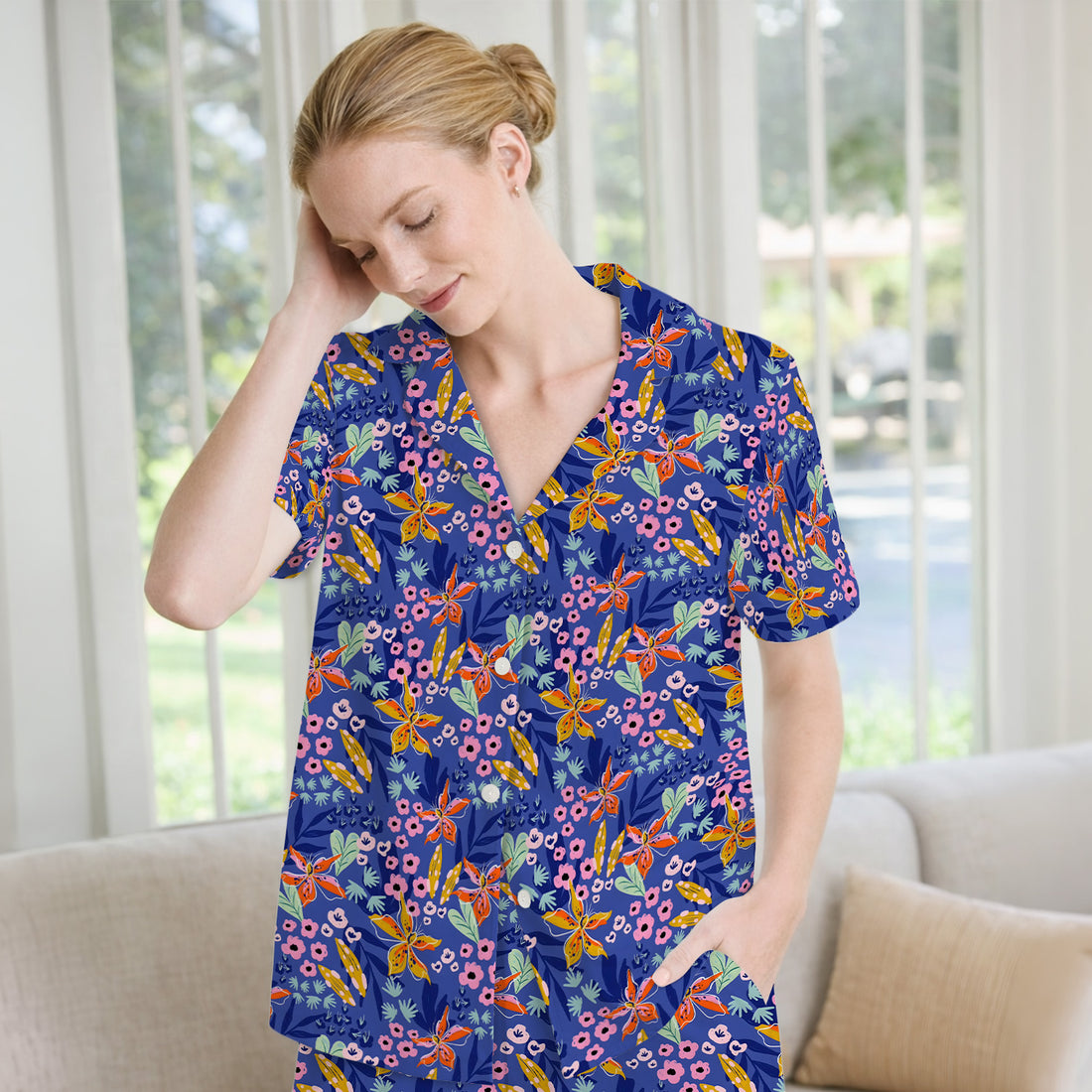 Nurse Blue Lily Floral Garden Pattern Pajama Set, Soft Breathable Fabric Comfortable Sleepwear