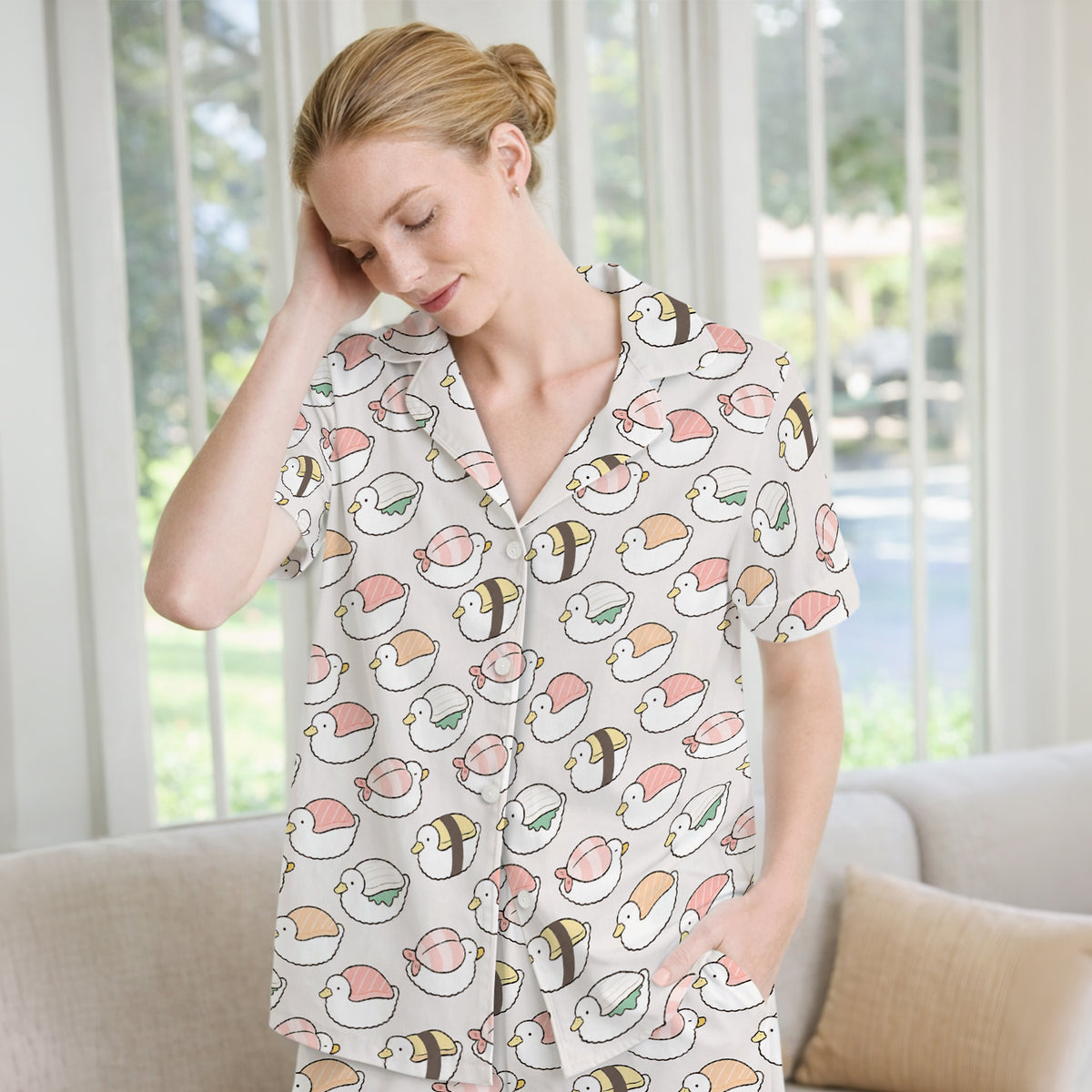 Cute Nigiri Sushi Ducks Pattern Pajama Set, Soft Breathable Fabric Comfortable Sleepwear