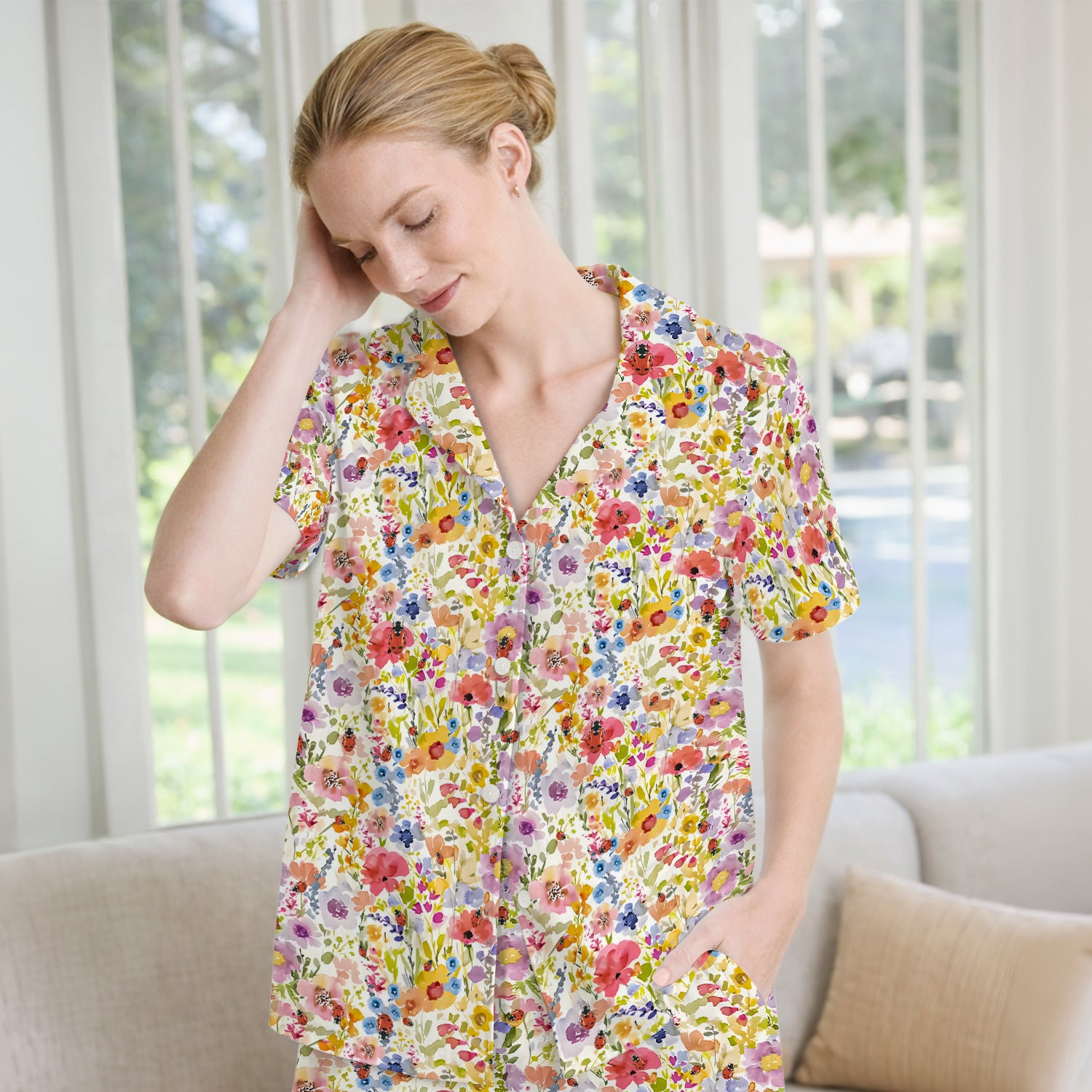 Cute Wildflower Ladybug Garden Pattern Pajama Set, Soft Breathable Fabric Comfortable Sleepwear