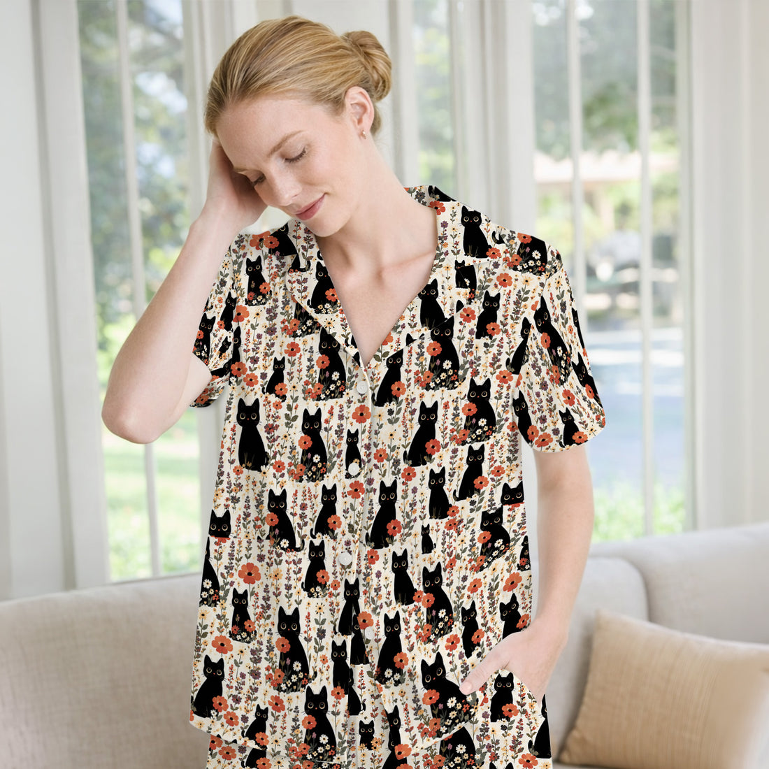 Cute Black Cat Wildflower Pattern Pajama Set, Soft Breathable Fabric Comfortable Sleepwear