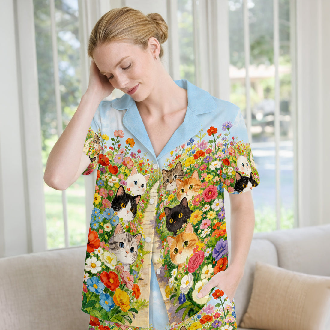 Cute Garden Cats Flower Path Pattern Pajama Set, Soft Breathable Fabric Comfortable Sleepwear