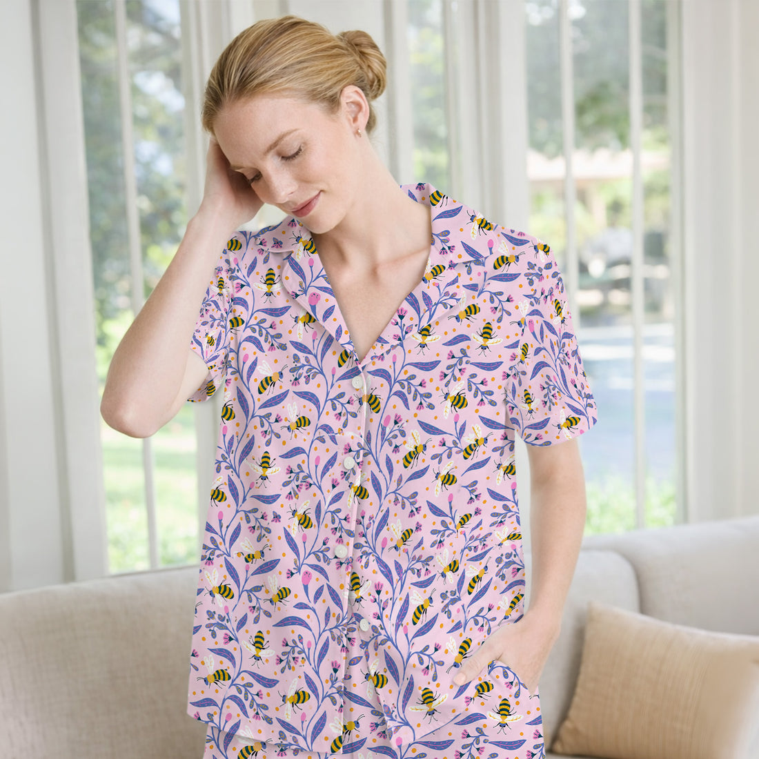 Cute Bumble Bee Floral Pattern Pajama Set, Soft Breathable Fabric Comfortable Sleepwear
