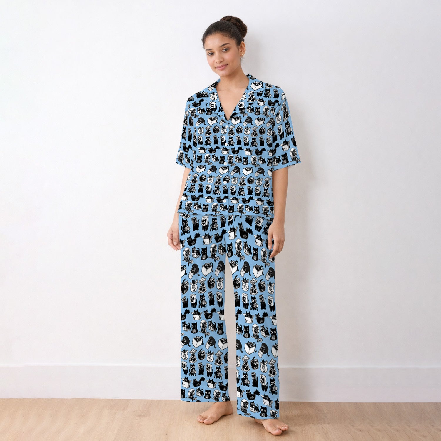 Black Cat Halloween Doodle Pattern Pajama Set, Soft Breathable Fabric Comfortable Sleepwear