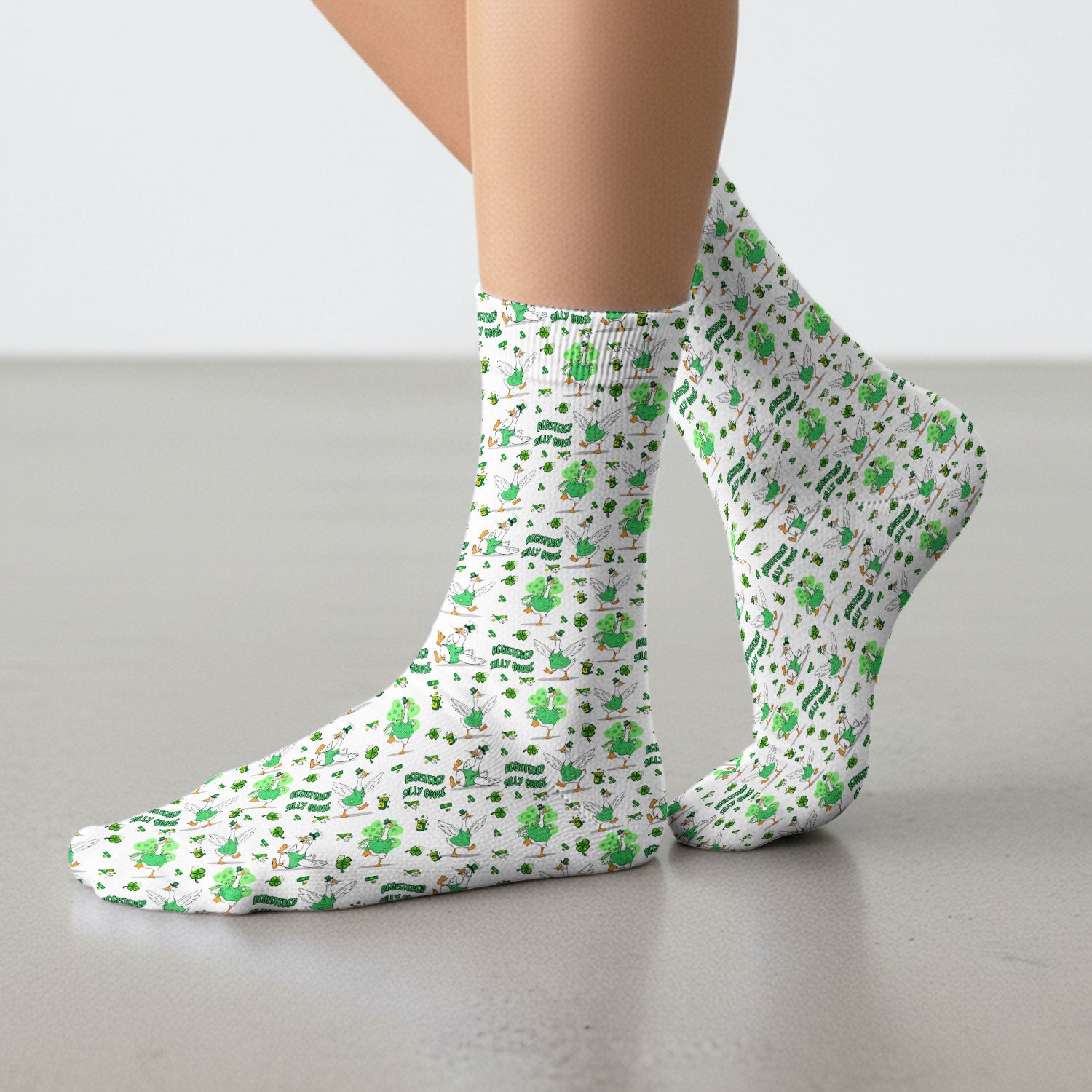 Silly Goose St. Patrick’s Day Scrub Socks, Funny Goose Shamrock Pattern Nurse Scrub Sock, Irish Green Nursing Uniform